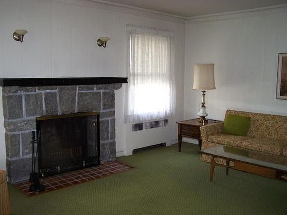 4th image of 111 Ramsey Ave