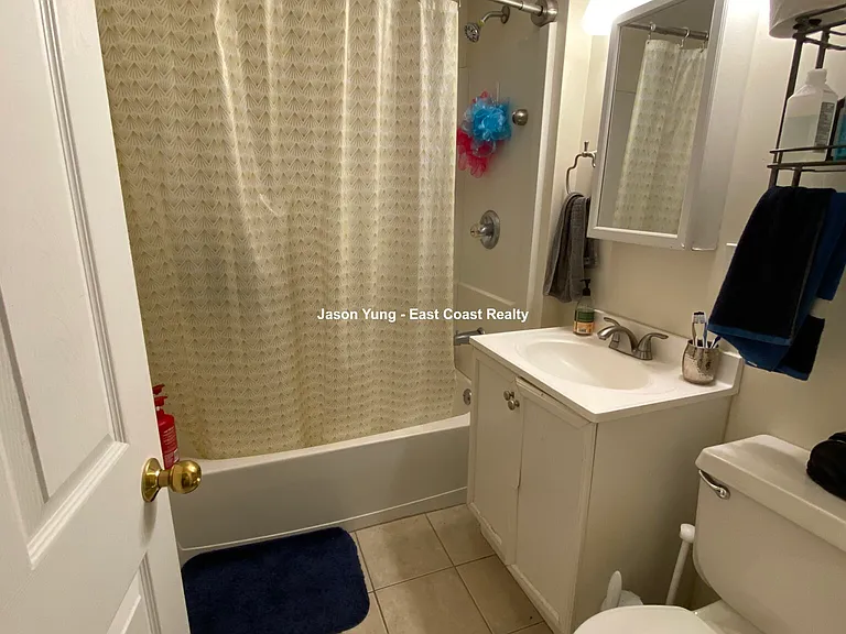 318 Saint Paul St #4 — Photo 6