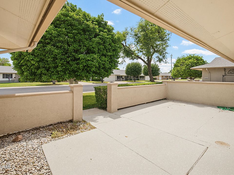 9518 W OAK RIDGE Drive, Sun City, AZ 85351 | Zillow