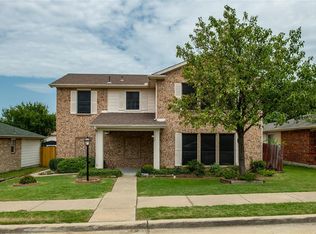 7332 Amber Dr, Dallas, TX 75241