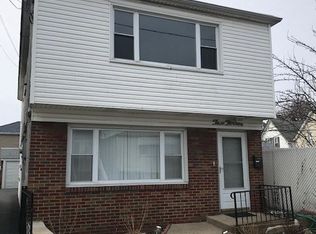 313 Clarendon St, Secaucus, NJ 07094