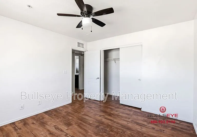5644 S 7th St #2 — Photo 15