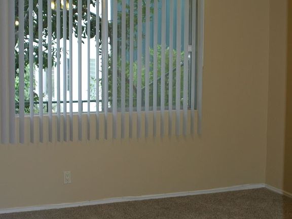 3rd image of 3929 W 242nd St APT 32