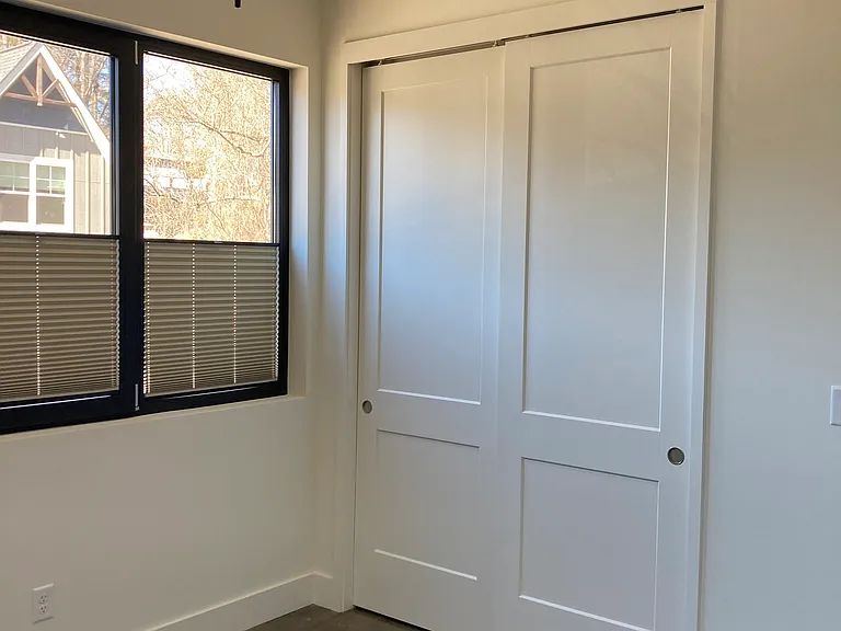 28 Courtney St — Photo 3