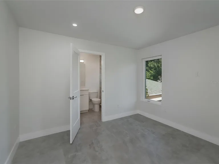 310 Hibiscus St #B — Photo 40
