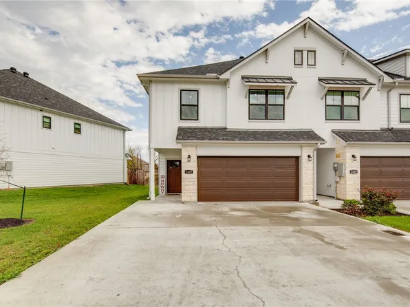 1427 Ailin Dr, College Station, TX 77845