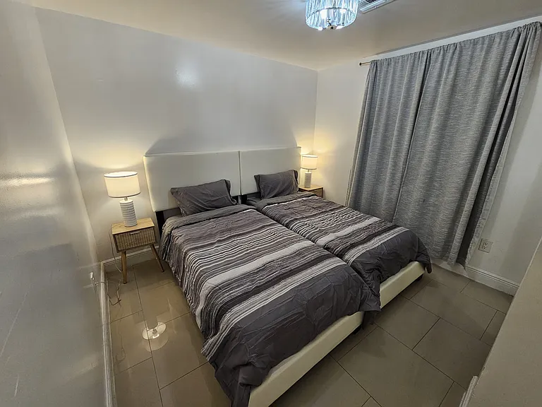 6966 Byron Ave #101 — Photo 35