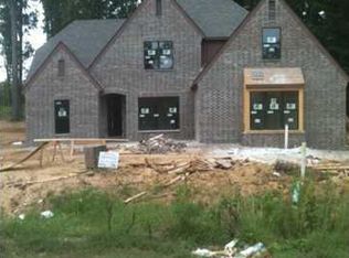 7417 S Old Dr, Olive Branch, MS 38654