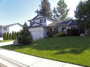 6762 W Santa Fe St, Rathdrum, ID 83858
