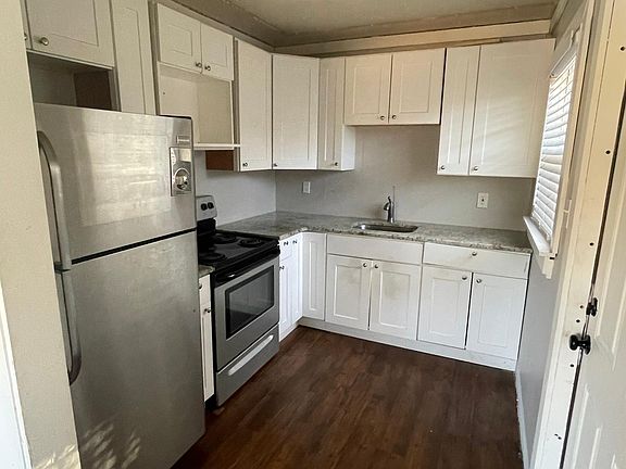 2nd image of 9607 N 55th St APT A