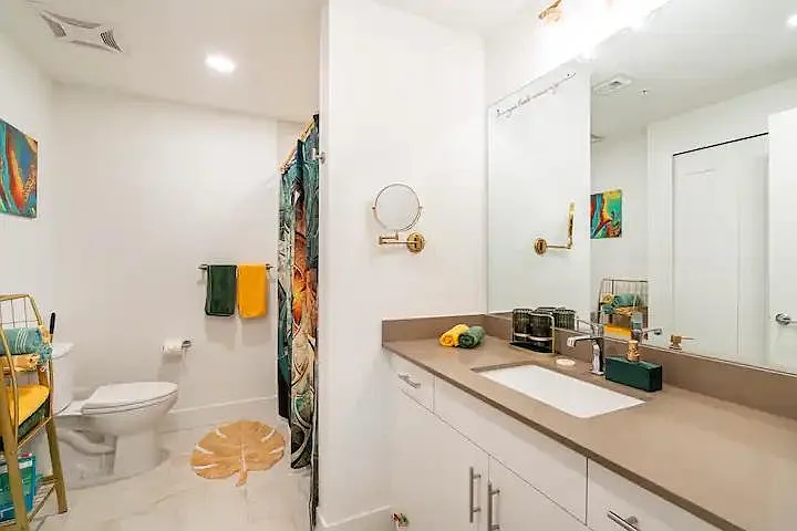 1703 N Tamiami Trl #306 — Photo 35