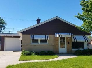 5805 W Bennett Ave, Milwaukee, WI 53219