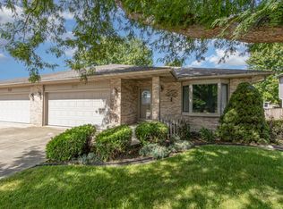 1377 Cannonball Trl, Yorkville, IL 60560
