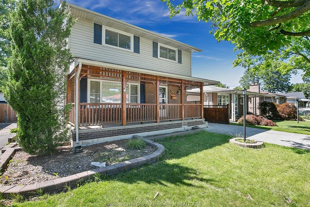 5 bed, $2,950 — Photo 3
