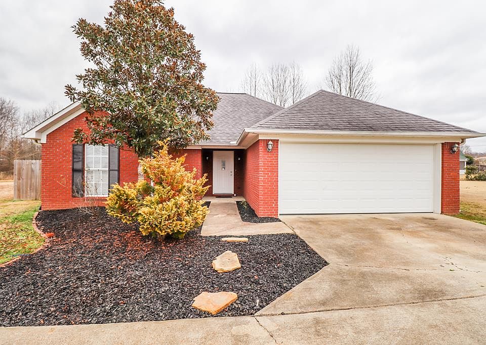 1st image of 218 Shelbi Dr