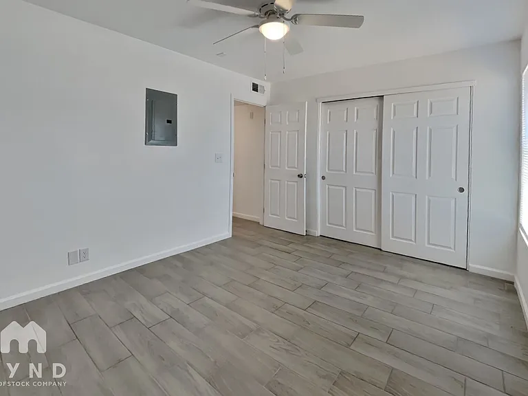 6657 W Ocotillo Rd #202 — Photo 7