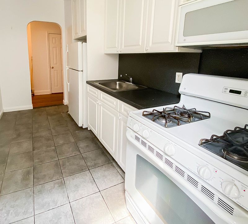 1st image of 596 Edgecombe Ave #4FF