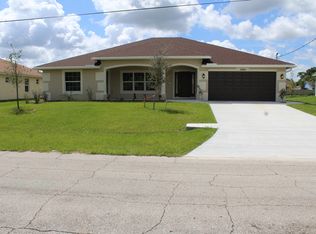1090 SW Jericho Ave, Port Saint Lucie, FL 34953