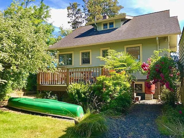 623 NW 51st St — Photo 3