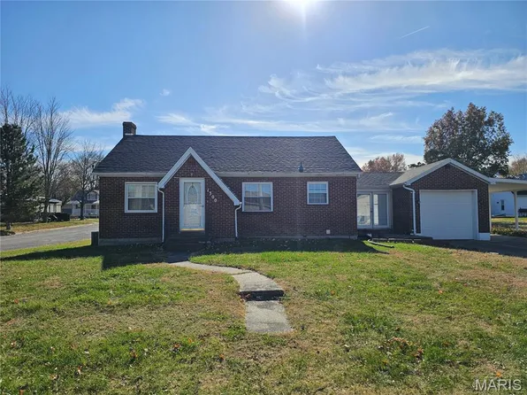 1300 Tower St, Evansville, IL 62242