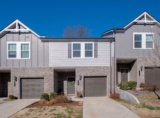 857 Longleaf Ln, Columbia, TN 38401