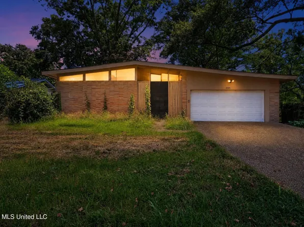 3571 Sykes Park Dr, Jackson, MS 39212