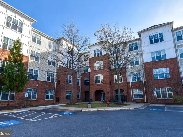 14241 Kings Crossing Blvd Unit 205, Boyds, MD 20841