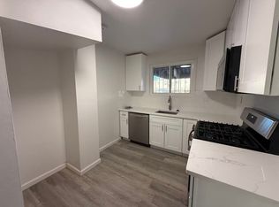 1328 W St NE, Washington, DC 20018
