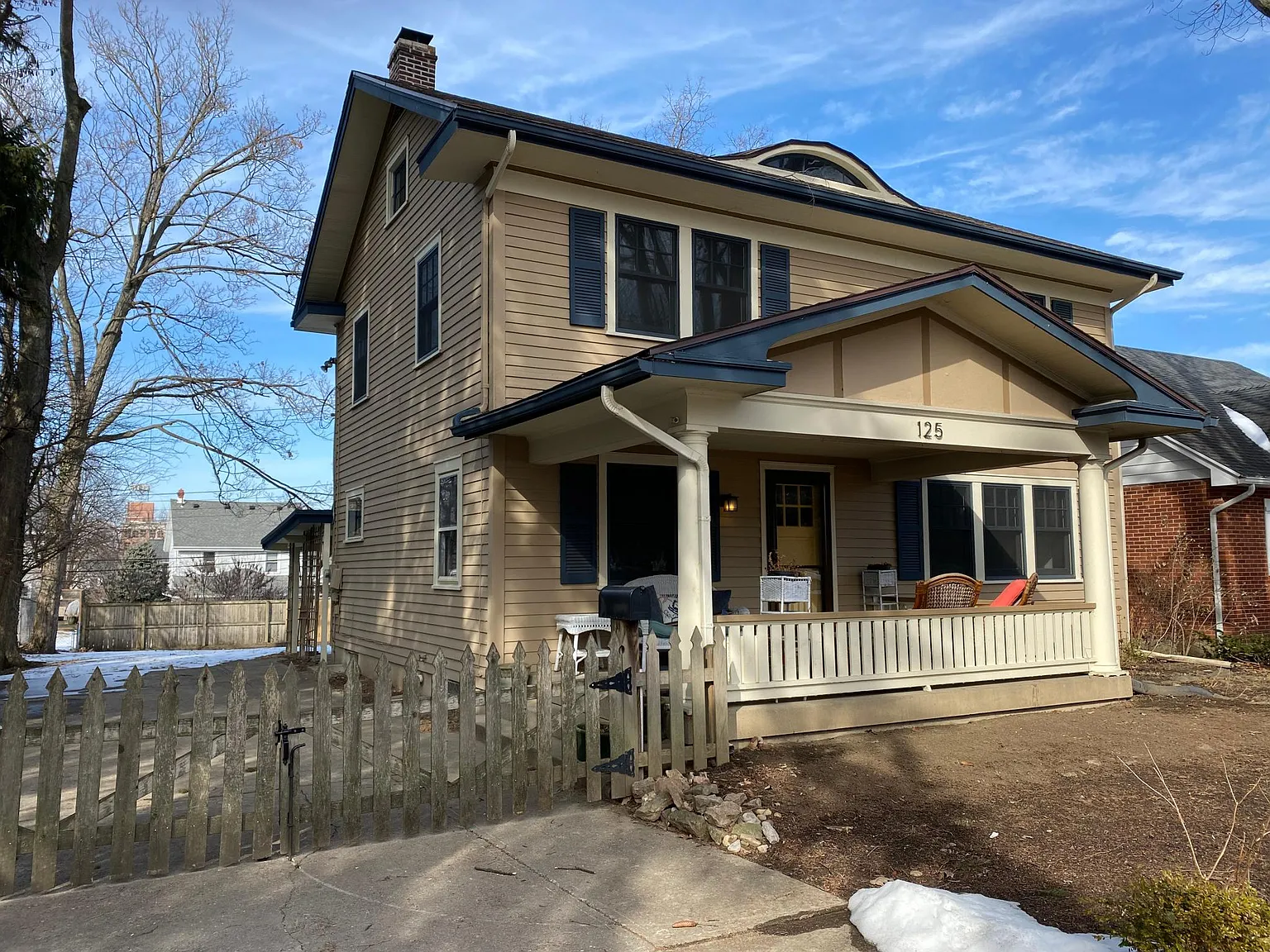 125 Sawmill Rd — Photo 2