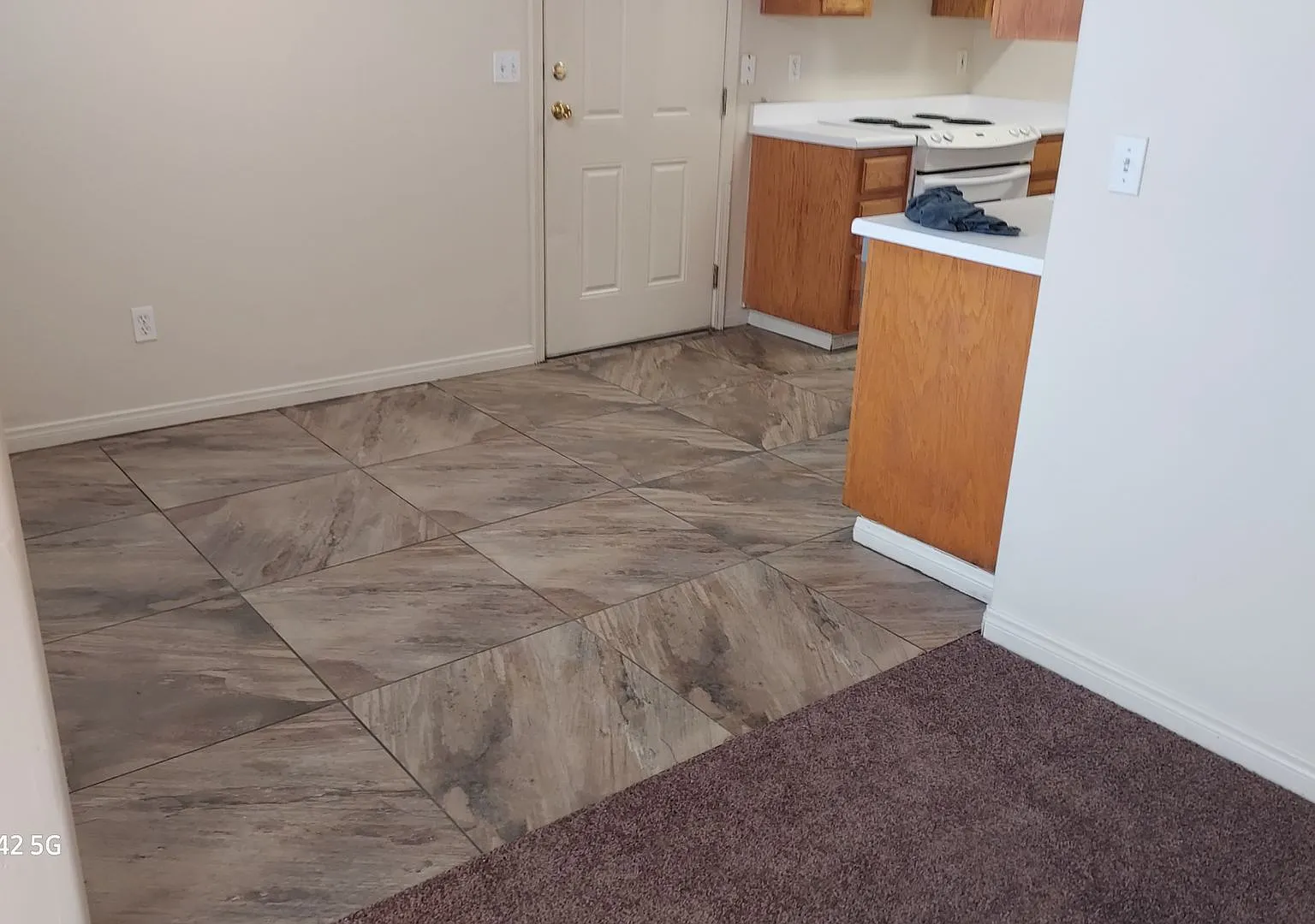 Apartment — Photo 4