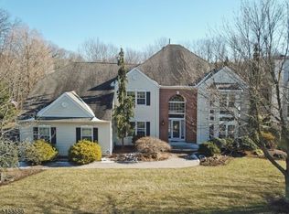12 Lazarus Dr, Ledgewood, NJ 07852