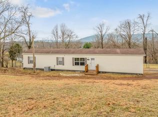 4786 Millirons Ln, Pulaski, VA 24301