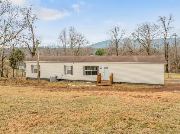 4786 Millirons Ln, Pulaski, VA 24301