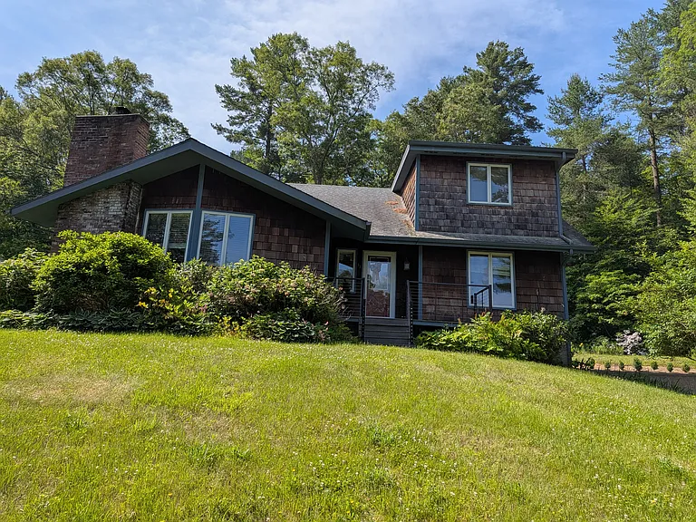 43 Pinelock Dr — Photo 1
