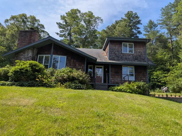 43 Pinelock Dr, Gales Ferry, CT 06335