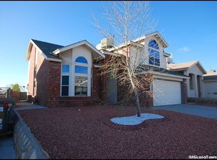 10728 Pleasant Sand Dr, El Paso, TX 79924