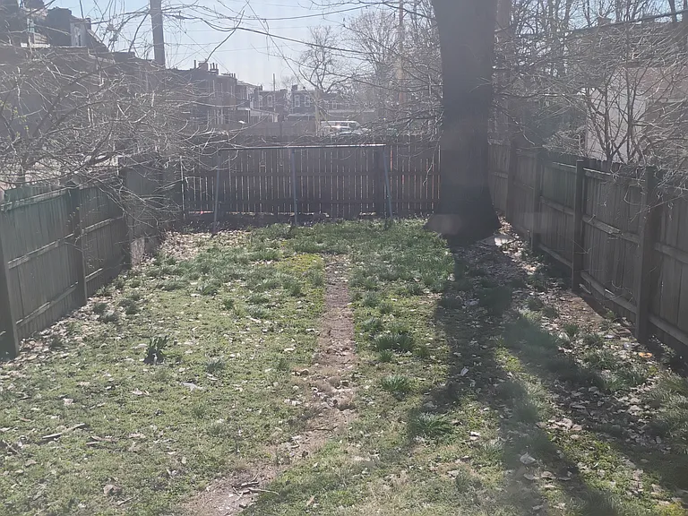 Keokuk St — Photo 7