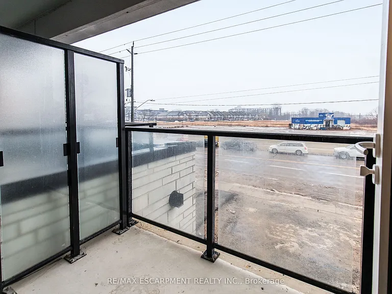 461 Green Rd #220 — Photo 20