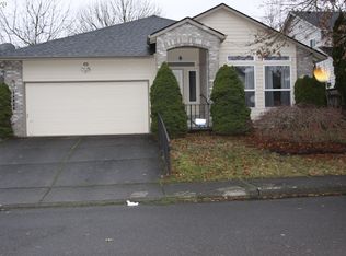 14828 NE Fremont Ct, Portland, OR