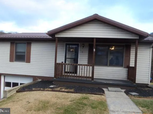 34 Morning View Dr, Keyser, WV 26726
