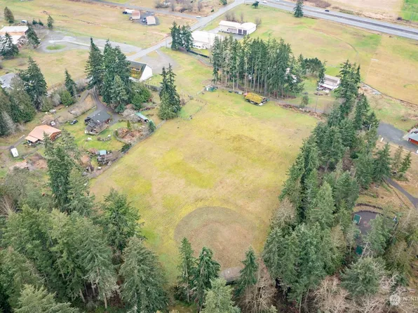 161 Lake Farm Road, Port Angeles, WA 98362