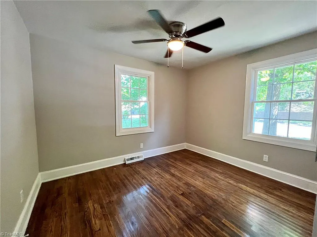 1919 Maryland Avenue - 1 — Photo 3