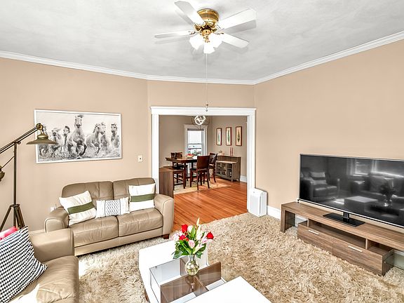 3rd image of 7 Williams Ave