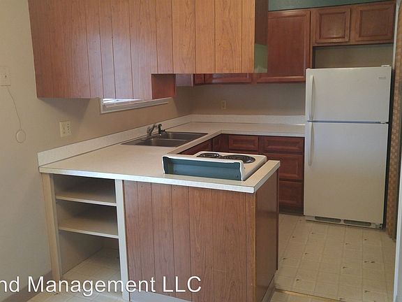 4th image of 1710 Lynn Ave