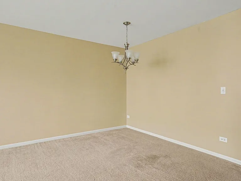 24617 Patriot Square Dr S — Photo 6
