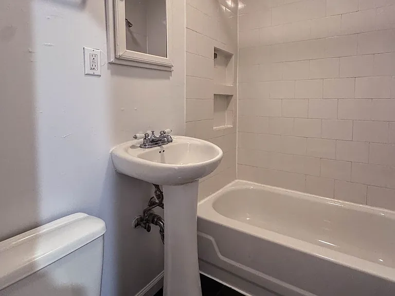 71 Pineapple St #1A — Photo 9