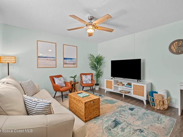 299 E Central Blvd APT 2, Cape Canaveral, FL 32920