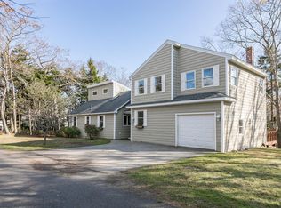 17 Beacon Ln, Cape Elizabeth, ME 04107
