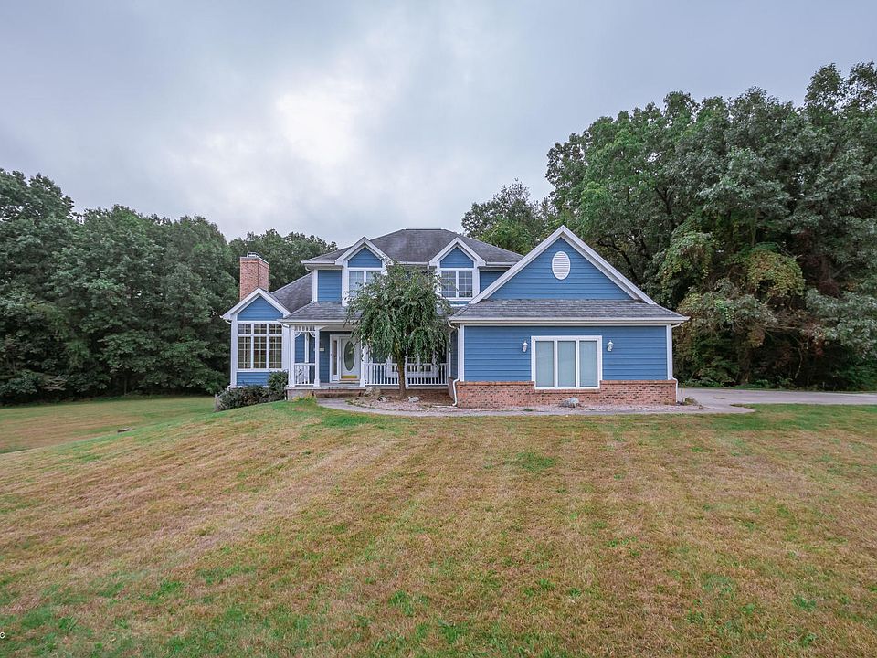 1st image of 26811 Deerpath Ct