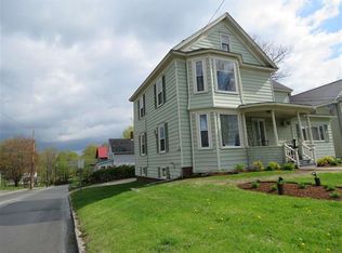 325 E Main St #2, Newport, VT 05855